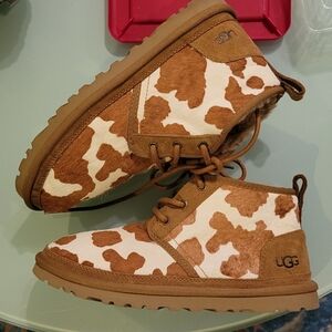 COPY - Womens size 9 Cow Print UGG Boots.